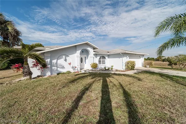 228 NW 29th PL, Cape Coral, FL 33993