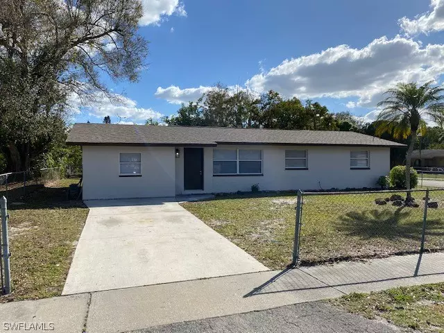 11 Skipton CIR, Fort Myers, FL 33905