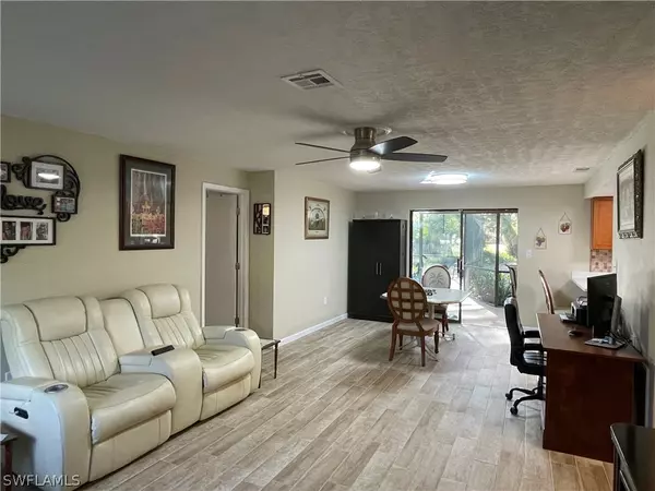 Port Charlotte, FL 33952,1395 Salyers ST