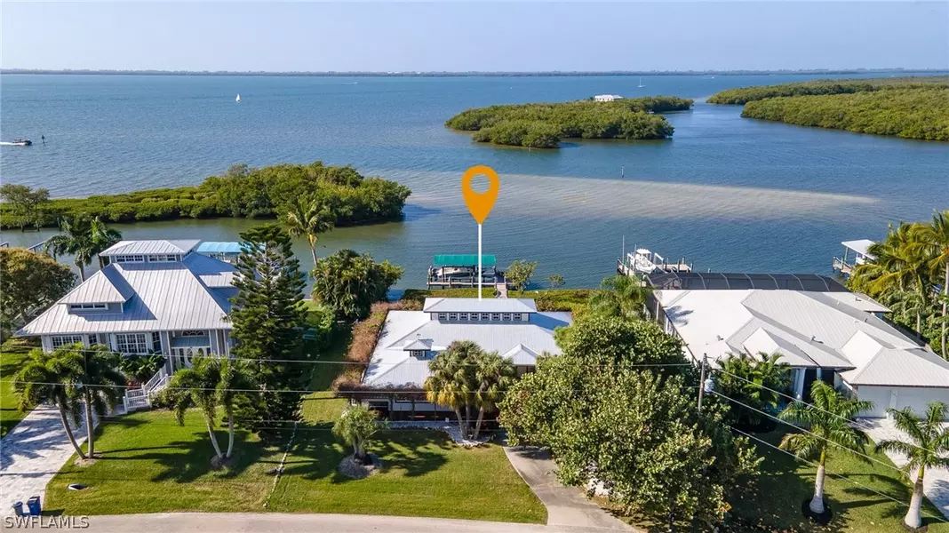 3695 San Carlos DR, St James City, FL 33956