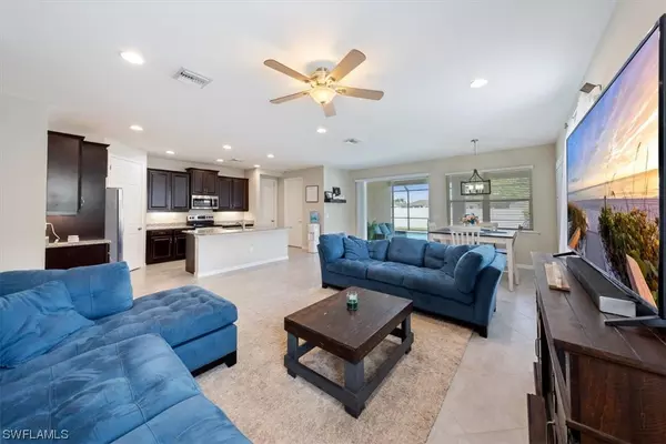 Cape Coral, FL 33914,1809 SW 27th TER