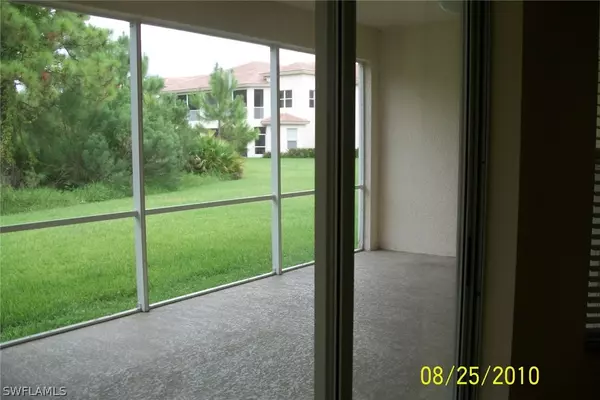 Estero, FL 33928,21726 Baccarat LN #104