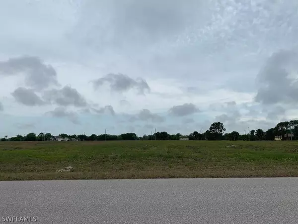 53 Lateen Sail DR, Placida, FL 33946