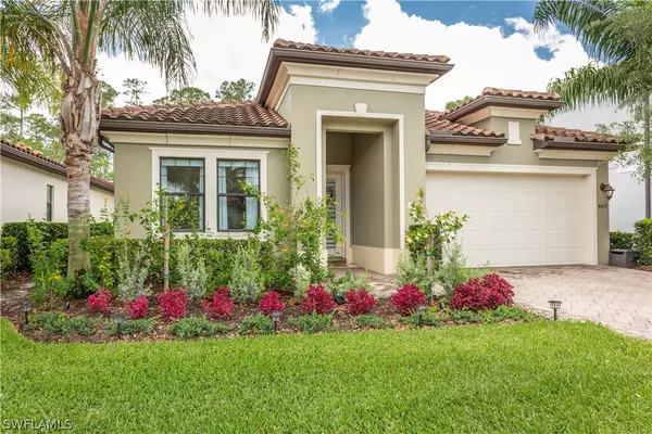 4419 Raffia Palm CIR, Naples, FL 34119