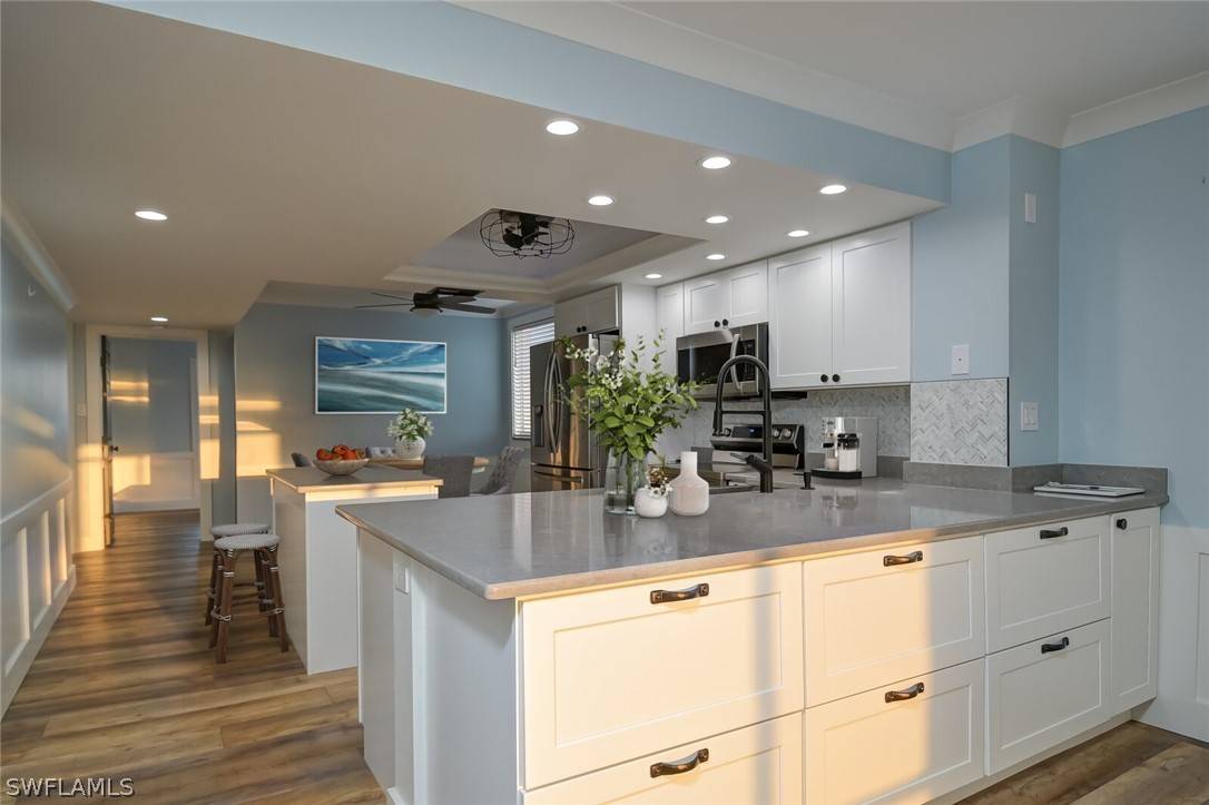 Naples, FL 34110,15191 Cedarwood LN #2401