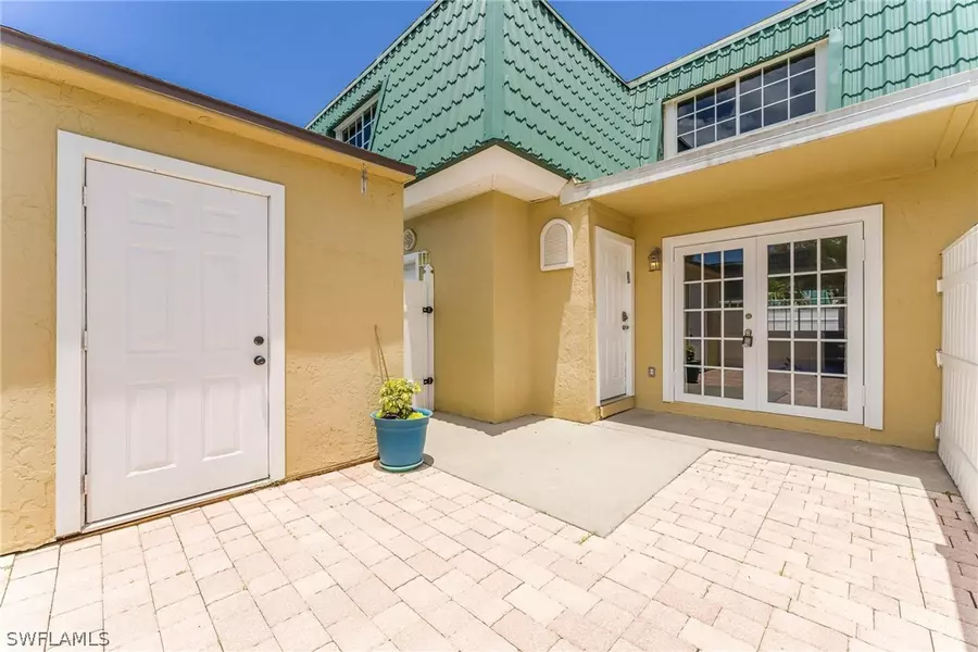 4787 Albacore LN, Fort Myers, FL 33919