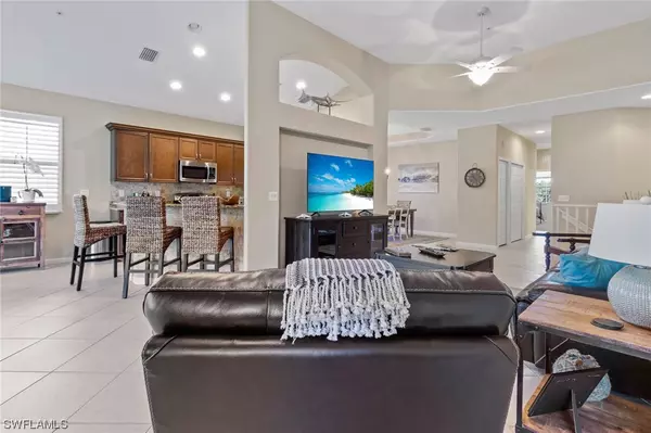 Naples, FL 34113,6637 Alden Woods CIR #202