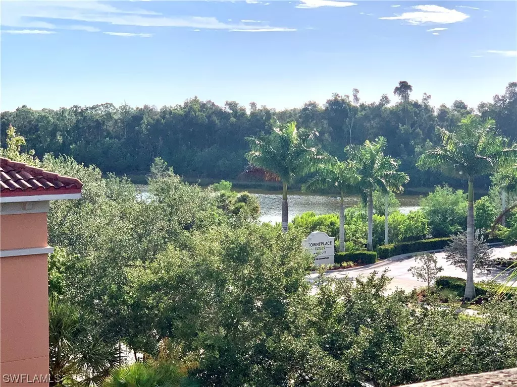 Estero, FL 33928,8000 SARDINIA WAY #302