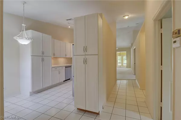 Naples, FL 34113,8007 Palomino DR