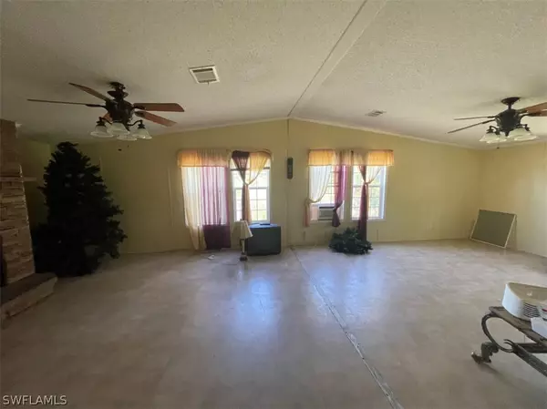 Clewiston, FL 33440,630 N Coral ST