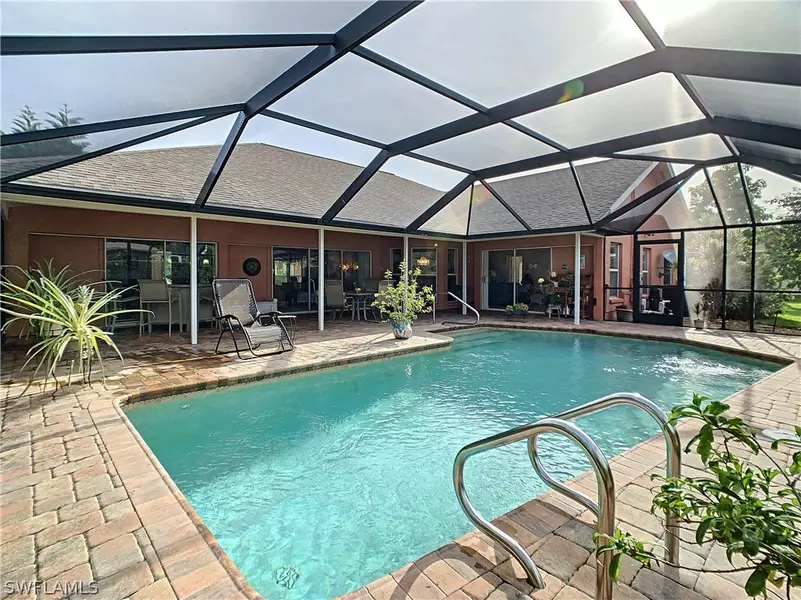 7140 Appleby DR, Naples, FL 34104