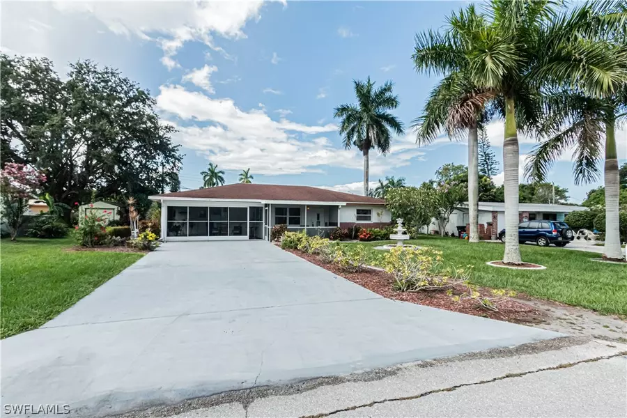 4146 E River DR, Fort Myers, FL 33916