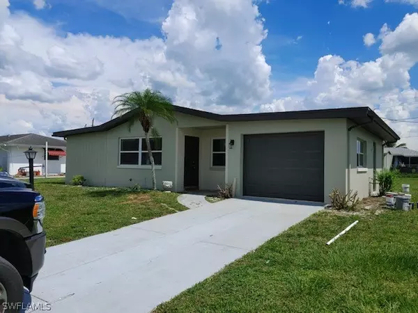 1416 Huntdale ST E, Lehigh Acres, FL 33936