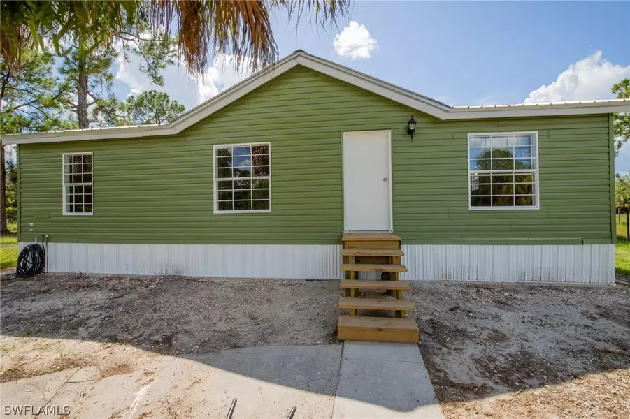 180 S Utopia ST, Clewiston, FL 33440