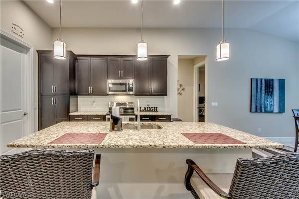 Cape Coral, FL 33990,1916 SE 8th PL
