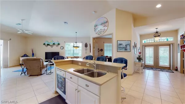 Fort Myers, FL 33908,5432 Peppertree DR