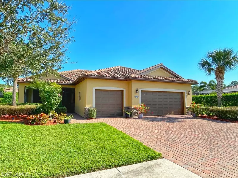 3912 Sapphire WAY, Naples, FL 34114