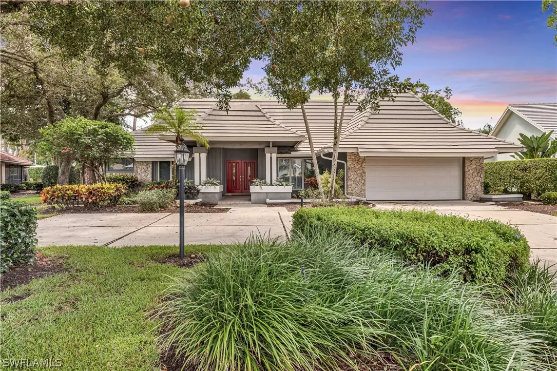 Naples, FL 34105,135 Edgemere WAY S