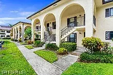 4610 Chantelle DR #203, Naples, FL 34112-7190