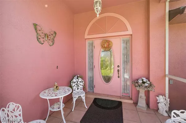 Cape Coral, FL 33990,2005 Country Club BLVD