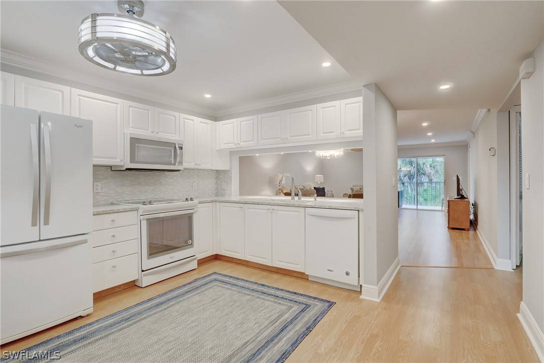 Naples, FL 34112,3041 Sandpiper Bay CIR #H204