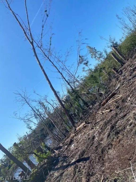 St James City, FL 33956,3305 Eighth AVE