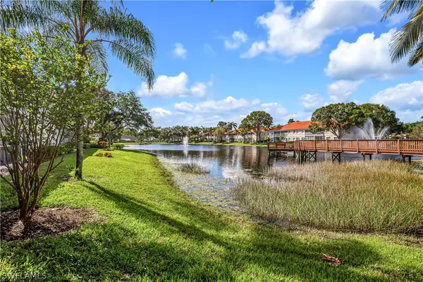 Naples, FL 34109,7475 Jacaranda Park RD #203