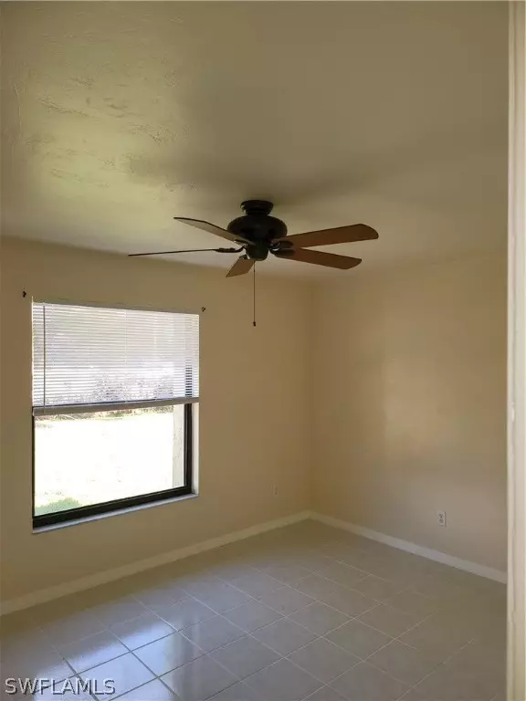 Cape Coral, FL 33990,1944 Country Club BLVD