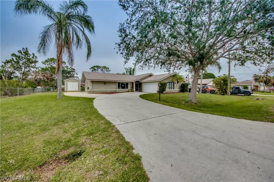 11303 Chattahoochee DR, North Fort Myers, FL 33917