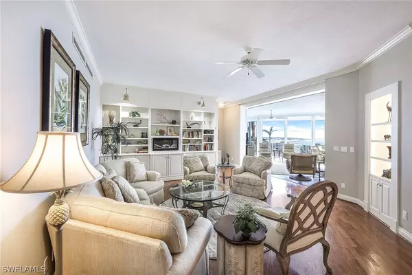 Marco Island, FL 34145,5000 Royal Marco WAY #332