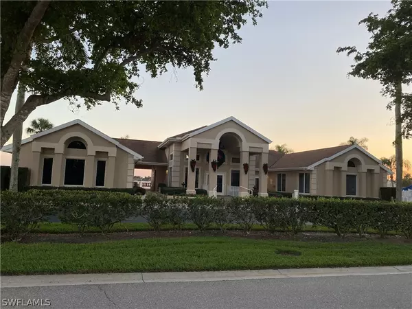 Naples, FL 34112,3440 Crown Pointe BLVD W #101