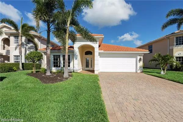 Estero, FL 33967,9312 La Bianco ST