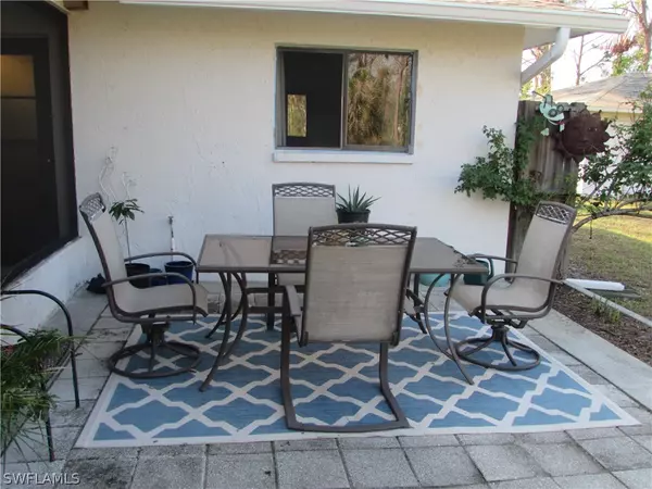 St James City, FL 33956,3776 Gasparilla ST