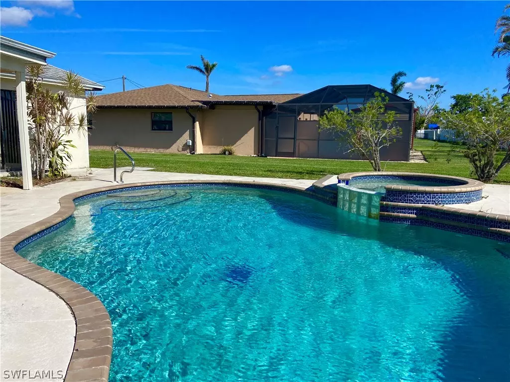 Cape Coral, FL 33990,1810 SE 13th ST