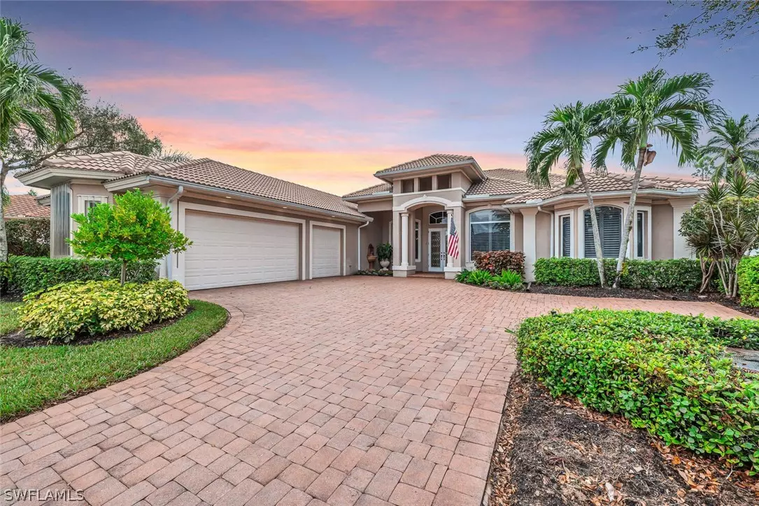 Naples, FL 34110,5927 Barclay LN