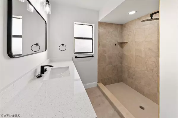 Fort Myers, FL 33967,17331 Meadow Lake CIR