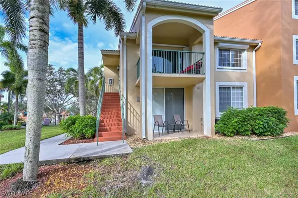 1260 Wildwood Lakes BLVD #208, Naples, FL 34104