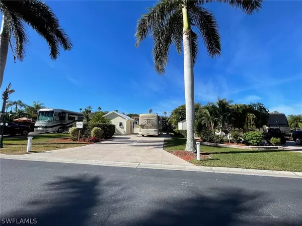 Labelle, FL 33935,Lot 37 3011 W Riverbend Resort BLVD