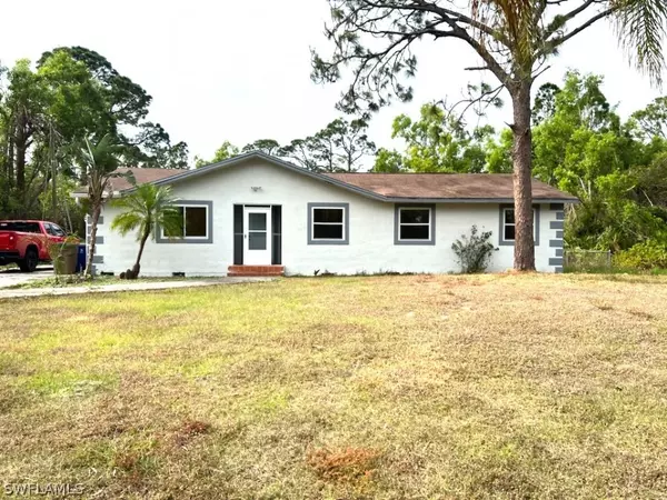 211 Leroy AVE, Lehigh Acres, FL 33936