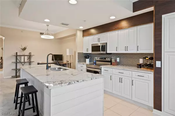 20001 Barletta LN #2015, Estero, FL 33928