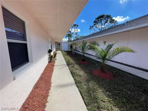 Cape Coral, FL 33990,507-511 SE 6th AVE #1-2