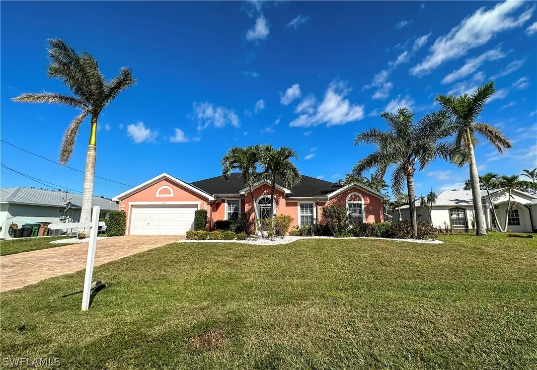 Cape Coral, FL 33990,2211 SE 9th TER