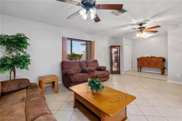 Cape Coral, FL 33990,1628 SE 6th ST