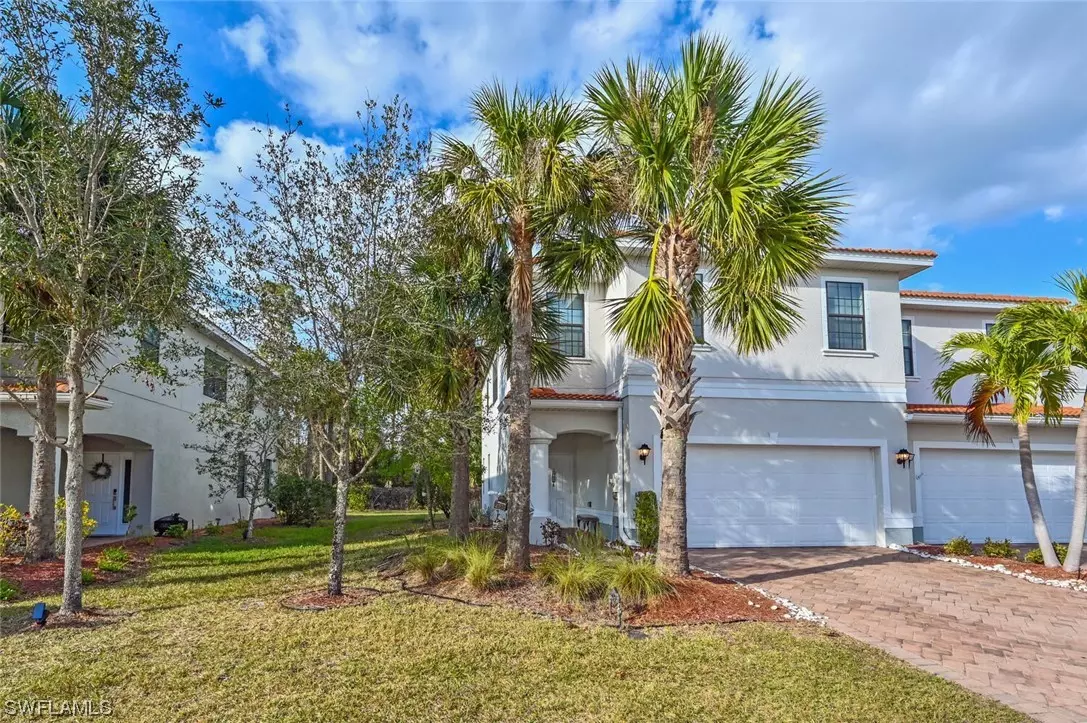 Naples, FL 34119,15394 Summit Place CIR #140