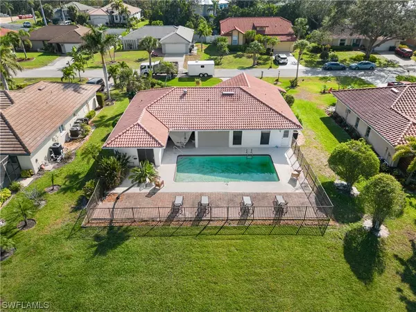 Bonita Springs, FL 34135,27141 Edenbridge CT