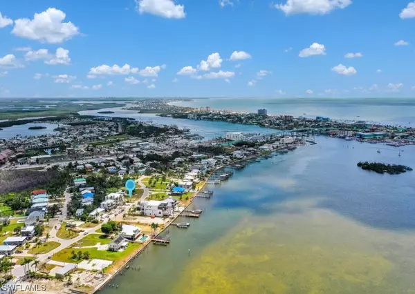 Fort Myers Beach, FL 33931,947 San Carlos DR