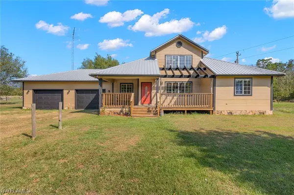 21 Sheppard RD, Venus, FL 33960