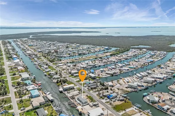 St James City, FL 33956,2852 York RD