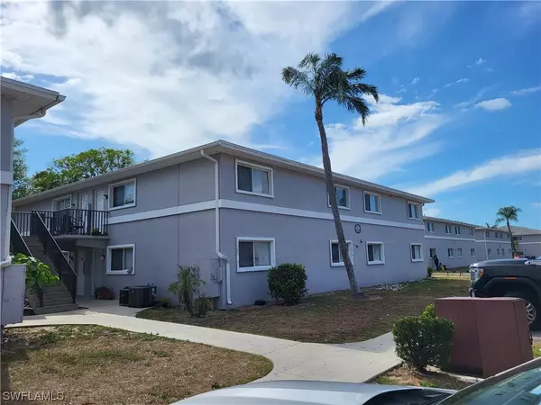 10107 Sandy Hollow LN #306, Bonita Springs, FL 34135