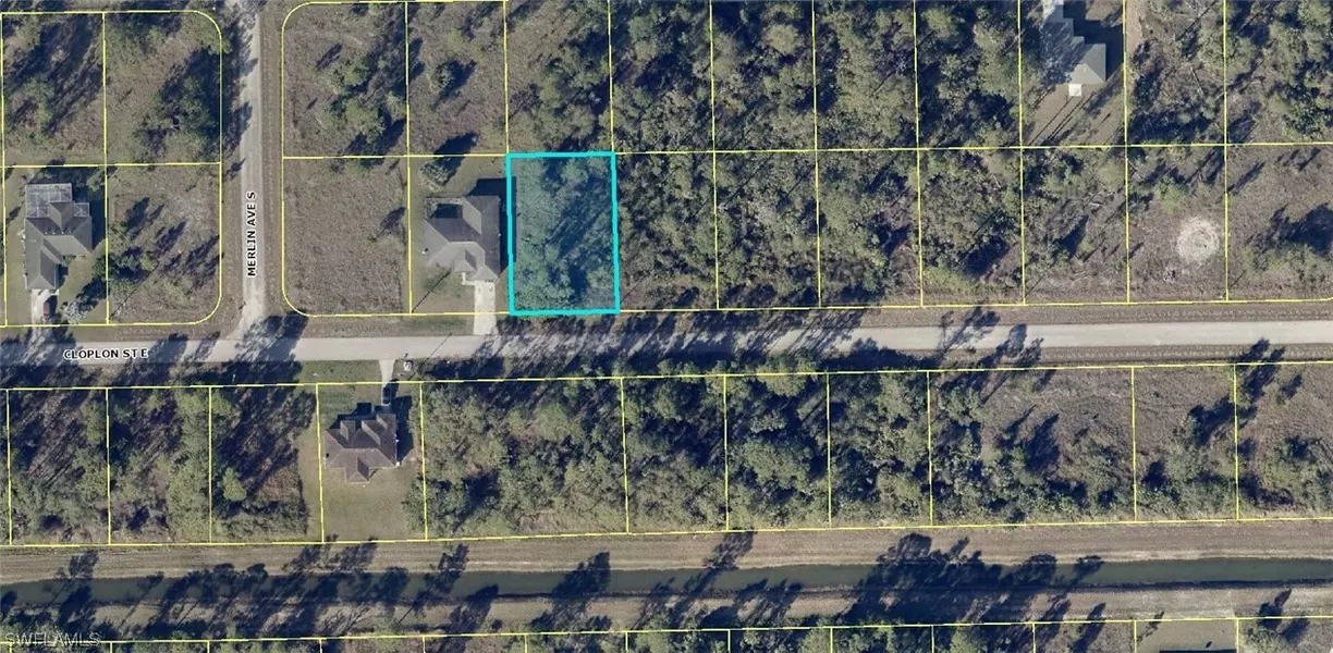 1237 Cloplon ST E, Lehigh Acres, FL 33974